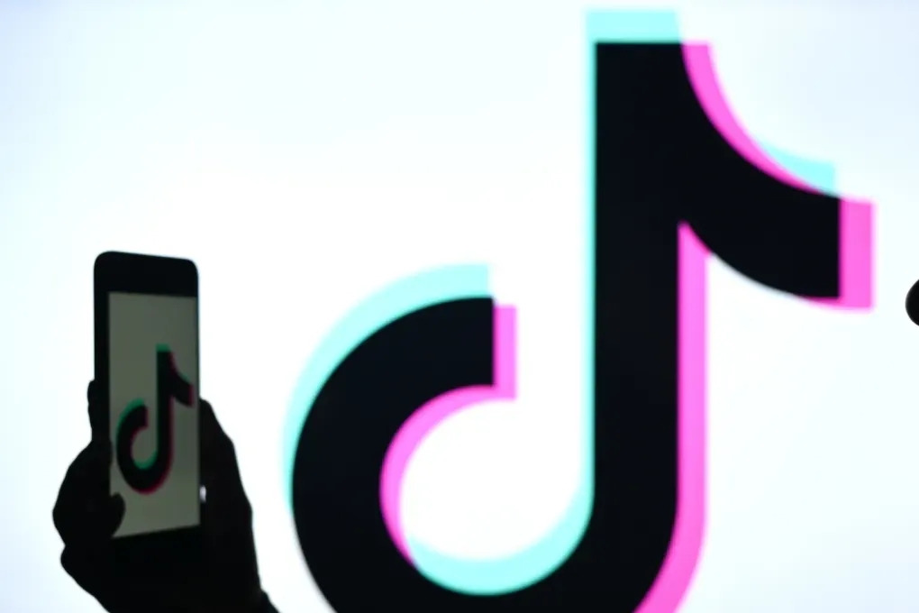 TikTok agrees to deal to cede control of US business to American investor group | TechCrunch