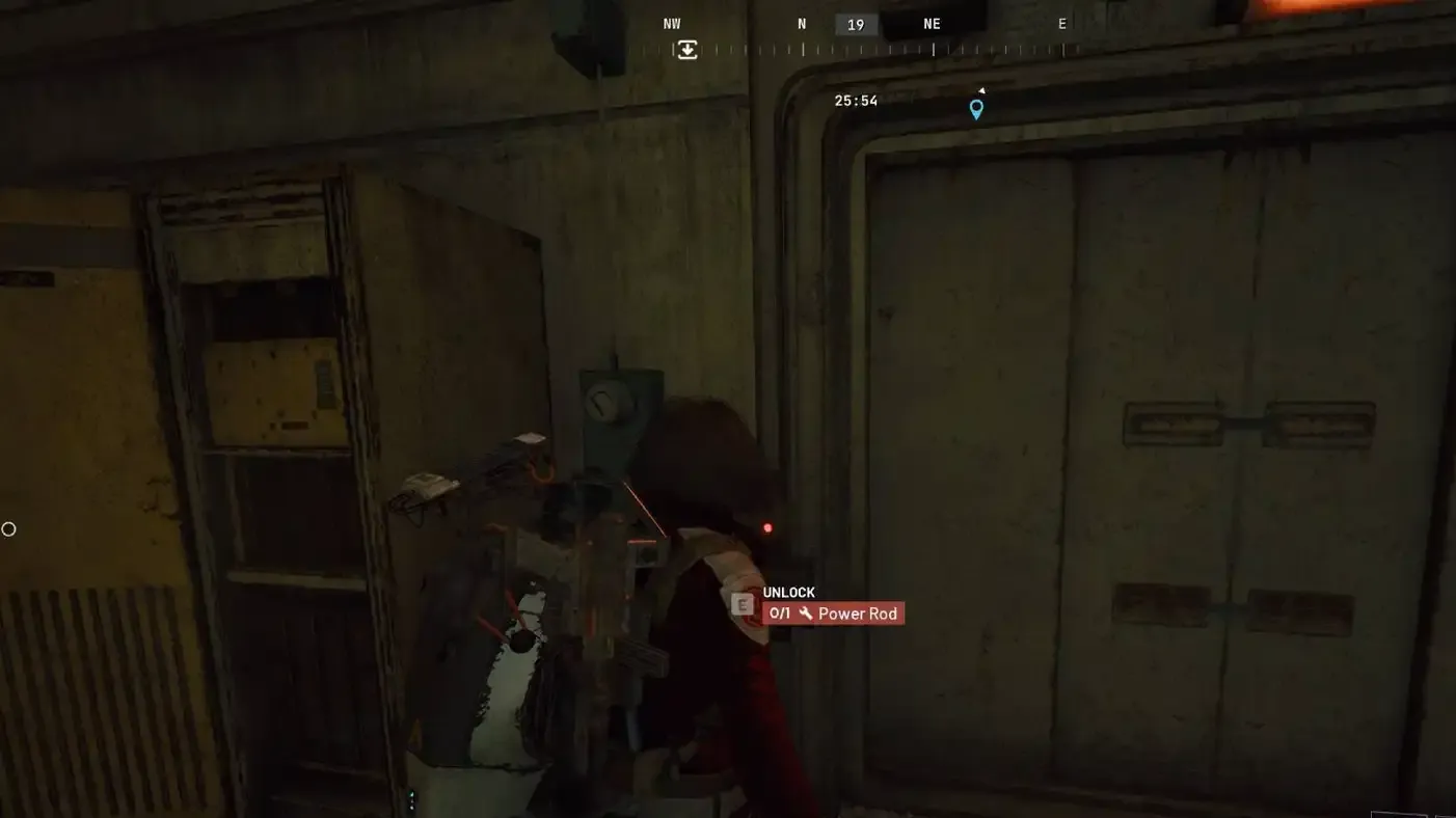 Exemplo de uso do bastão de força para abrir porta em Arc Raiders