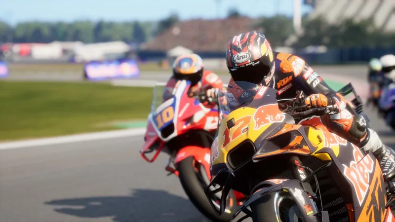 MotoGP 26 revela gameplay com física aprimorada e novos modos de corrida