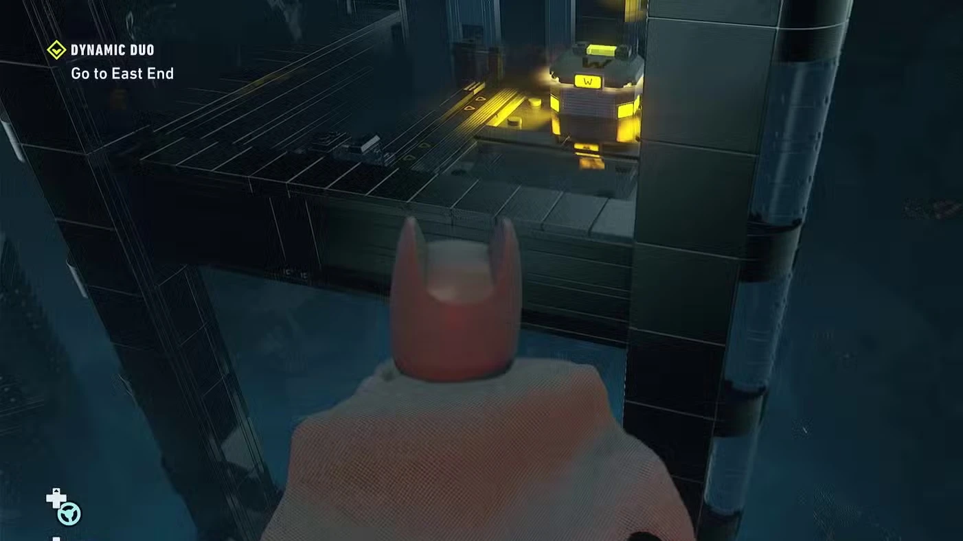 LEGO Batman Legacy of the Dark Knight Batcave Minikits & WayneTech Caches
