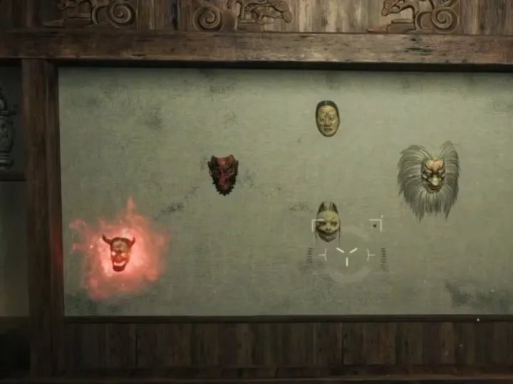 Máscara Kitsune e puzzle Simon Says em Kowakujo (Black Ops 7 Zombies)
