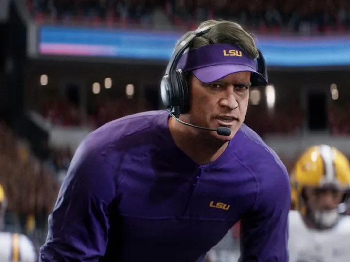 Tipos de passe em College Football 27 e quando usar cada um
